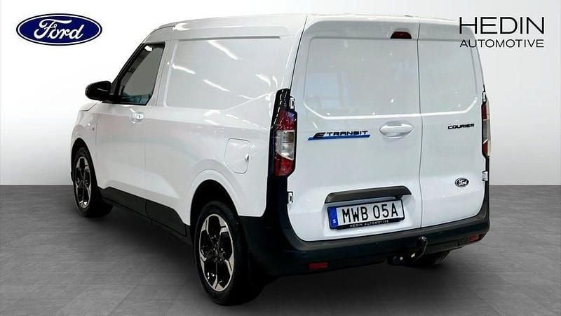 Ny Ford Transit 100 kW (136 HK) 2025 Vit Van