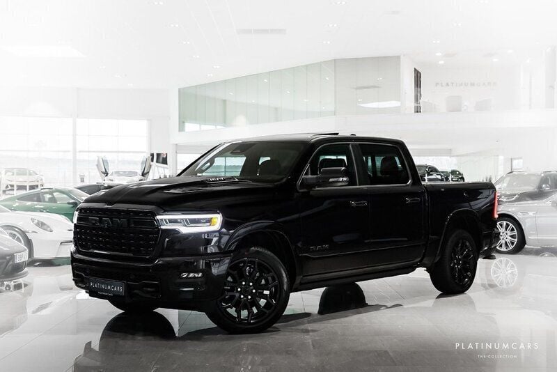 Svart (diamond svart crystal) Ny 2025 Dodge Ram Limited Pickup | 1 316 500 kr (Bra pris) - Bild 1/4