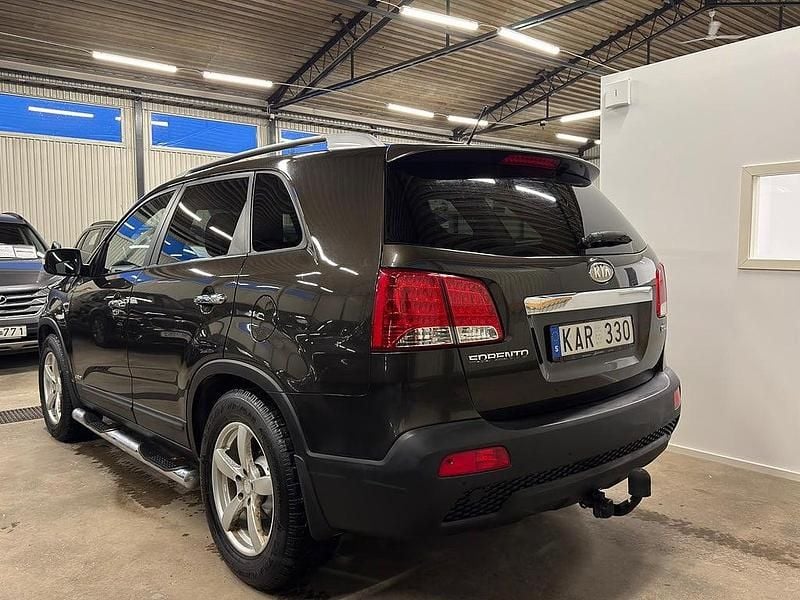 Begagnad Kia Sorento EX 197 HK (144 kW) 2009 Brun SUV