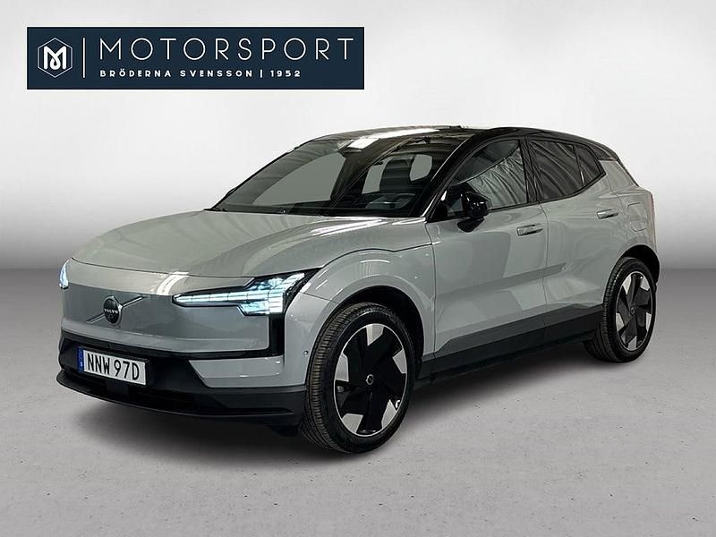 Grå Begagnad 2023 Volvo EX30 Ultra SUV | 379 900 kr (Marknadspris) - Bild 1/3