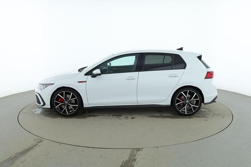Begagnad VW Golf VIII GTI 245 HK (180 kW) 2023 Vit Sedan