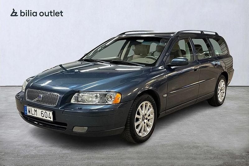 Begagnad Volvo V70 140 HK (102 kW) 2004 Blå Kombi