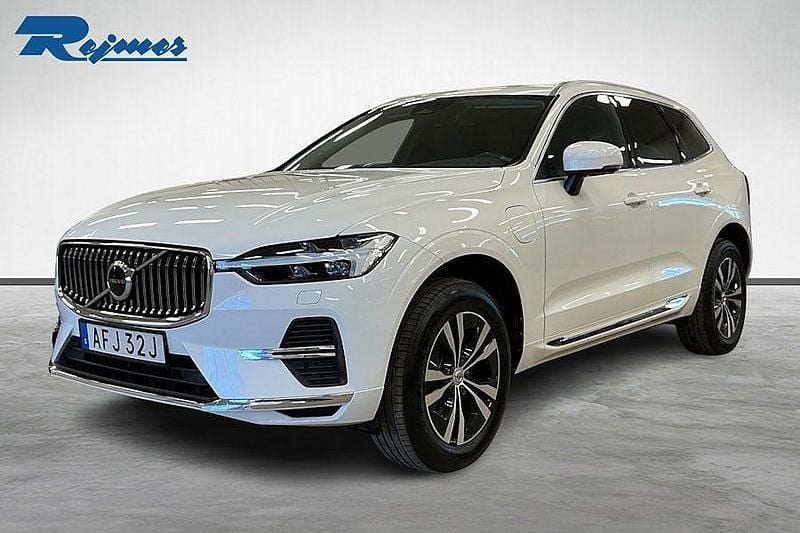 Begagnad Volvo XC60 253 HK (186 kW) 2022 Ice vit SUV