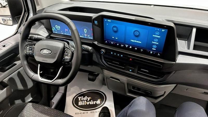 Ny Ford Transit Custom Trend 136 HK (100 kW) 2025 Vit Van