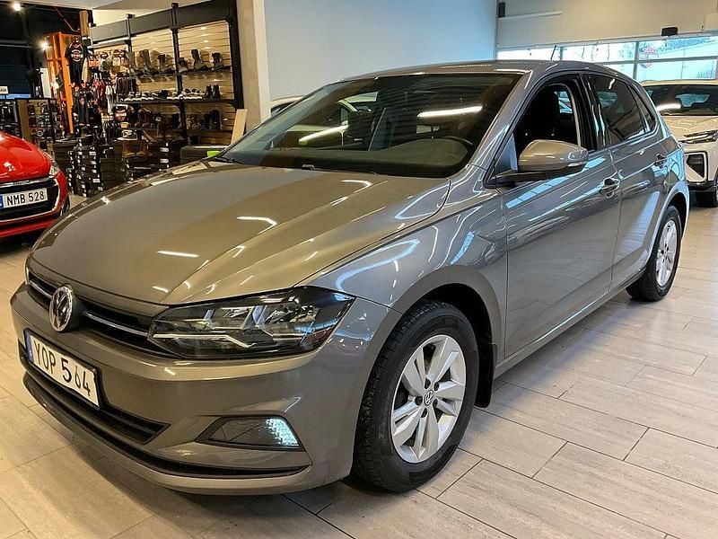 Grå Begagnad 2018 VW Polo S Halvkombi | 128 000 kr - Bild 1/4
