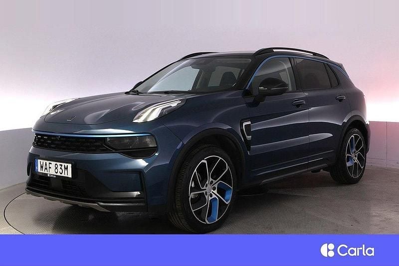 Blå Begagnad 2022 Lynk & Co 01 SUV | 305 900 kr (Marknadspris) - Bild 1/4