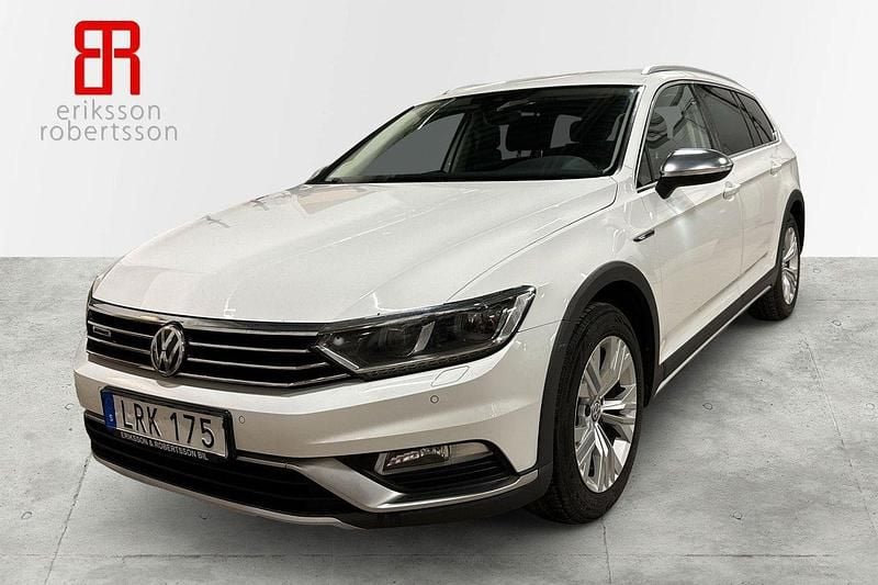 Vit Begagnad 2018 VW Passat Alltrack Kombi | 239 900 kr (Lite dyr) - Bild 1/4