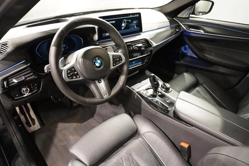 Begagnad BMW M550 Comfort Edition 531 HK (390 kW) 2020 Okänd Sedan