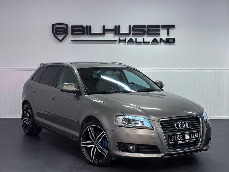 Brun Begagnad 2009 Audi A3 Sportback Halvkombi | 99 900 kr (Marknadspris) - Bild 1/4