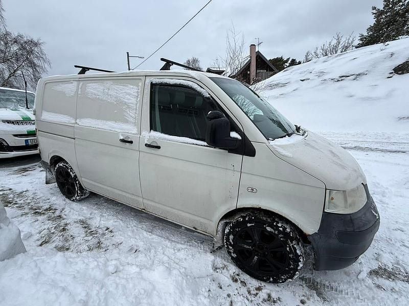 Begagnad VW T5 84 HK (61 kW) 2006 Van