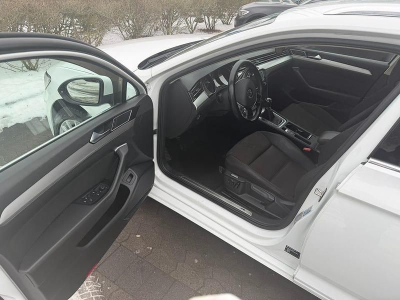 Begagnad VW Passat 150 HK (110 kW) 2016