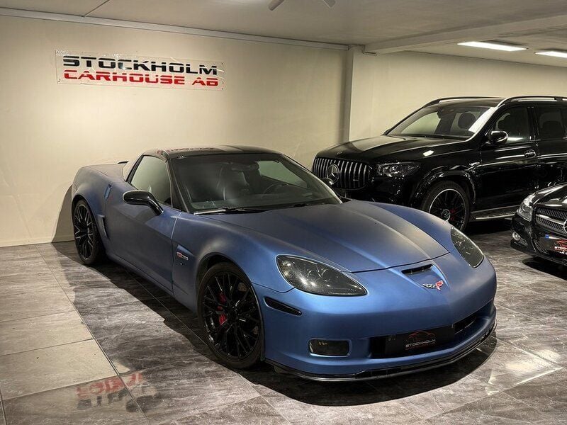 Mörkblå Begagnad 2006 Chevrolet Corvette Z06 LS Sportkupé | 529 900 kr - Bild 1/4