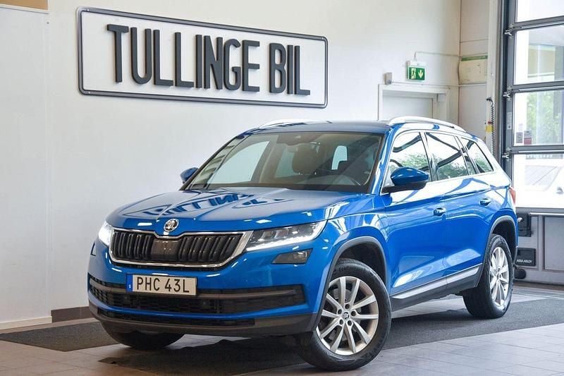 Blå Begagnad 2021 Skoda Kodiaq Business Line SUV | 339 900 kr (Marknadspris) - Bild 1/4