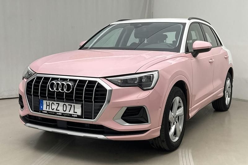 Vit Begagnad 2021 Audi Q3 Proline SUV | 269 800 kr (Marknadspris) - Bild 1/4