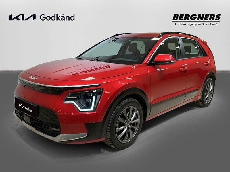 Röd Begagnad 2022 Kia e-Niro SUV | 329 900 kr (Lite dyr) - Bild 1/4