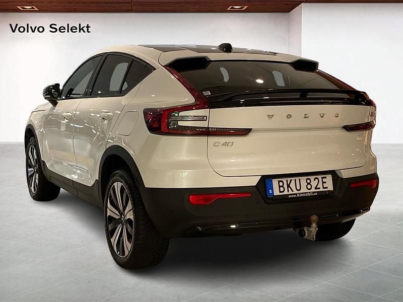 Begagnad Volvo C40 Core 303 kW (413 HK) 2023 Vit SUV