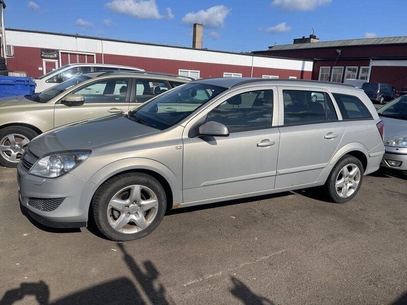 Grå Begagnad 2008 Opel Astra Kombi | 14 000 kr (Bra pris) - Bild 1/1