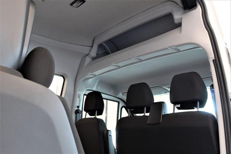 Ny Iveco Daily 136 HK (100 kW) 2025 Vit