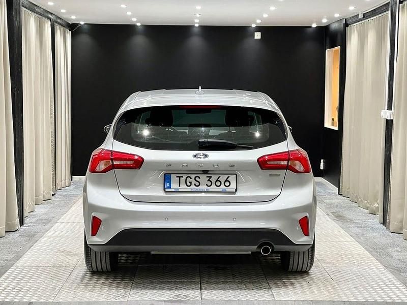 Begagnad Ford Focus 126 HK (92 kW) 2018 Grå Halvkombi