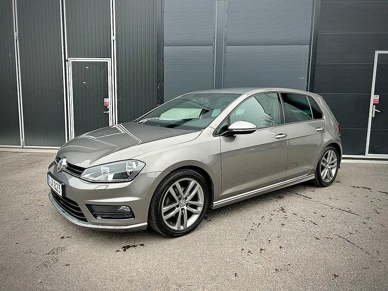 Begagnad VW Golf VII GT 150 HK (110 kW) 2016 Grå Halvkombi