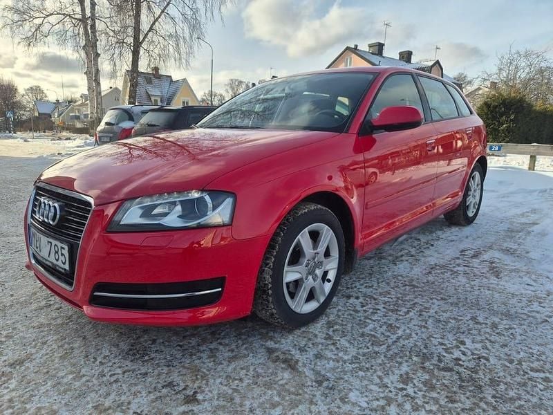 Begagnad Audi A3 105 HK (77 kW) 2012 Halvkombi