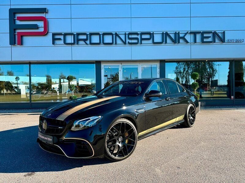 Svart (obsidian svart metallic) Begagnad 2019 Mercedes E63 AMG AMG Sedan | 1 429 000 kr - Bild 1/4