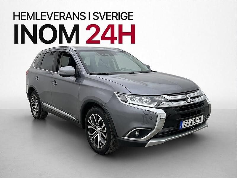 Begagnad Mitsubishi Outlander 150 HK (110 kW) 2017 Grå SUV