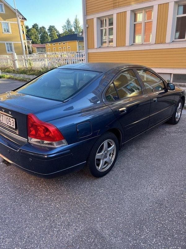 Begagnad 2009 Volvo S60 Sedan | 42 500 kr - Bild 1/2