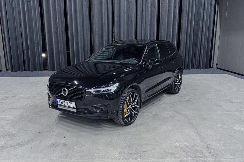 Svart Begagnad 2019 Volvo XC60 R-Design SUV | 399 900 kr - Bild 1/4