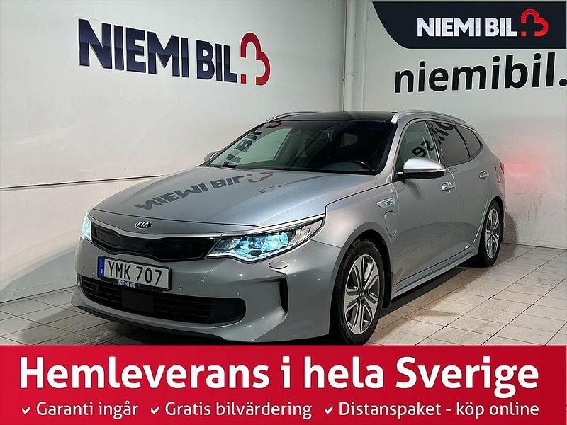 Grå Begagnad 2017 Kia Optima Hybrid Sport Sedan | 219 900 kr (Lite dyr) - Bild 1/3