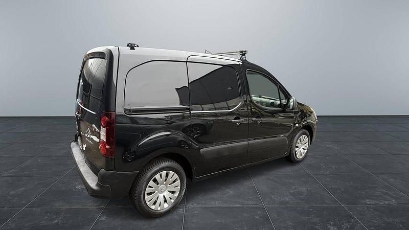 Begagnad Citroën Berlingo 75 HK (55 kW) 2012 Svart Minibuss