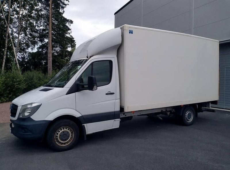 Vit Begagnad 2015 Mercedes 316 Van | 199 500 kr - Bild 1/4