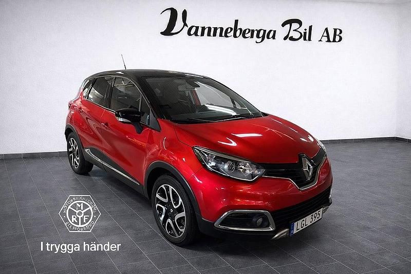 Flerfärgad Begagnad 2015 Renault Captur SUV | 109 900 kr (Lite dyr) - Bild 1/4