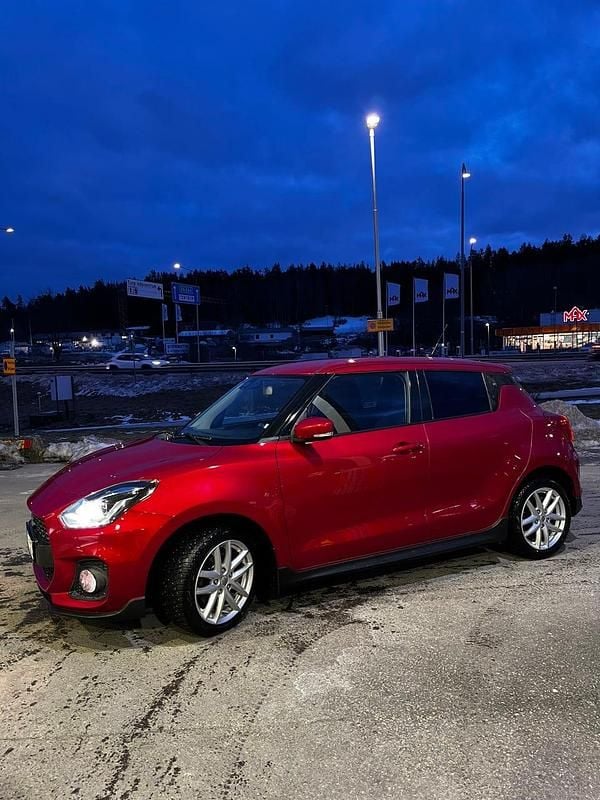 Begagnad 2019 Suzuki Swift Sport | 129 000 kr (Bra pris) - Bild 1/4