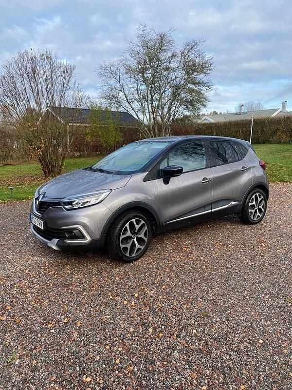 Begagnad 2019 Renault Captur SUV | 115 000 kr (Marknadspris) - Bild 1/4