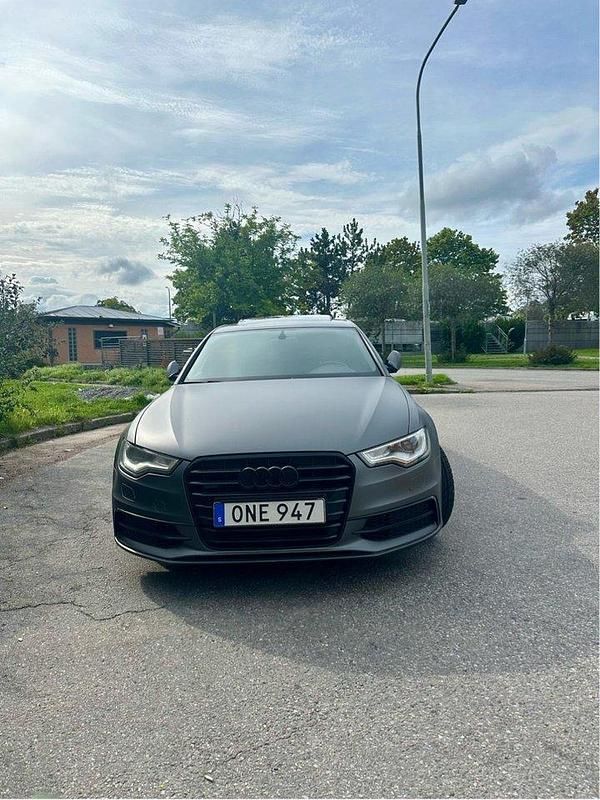 Grå Begagnad 2014 Audi A6 Proline Sedan | 169 000 kr (Lite dyr) - Bild 1/4