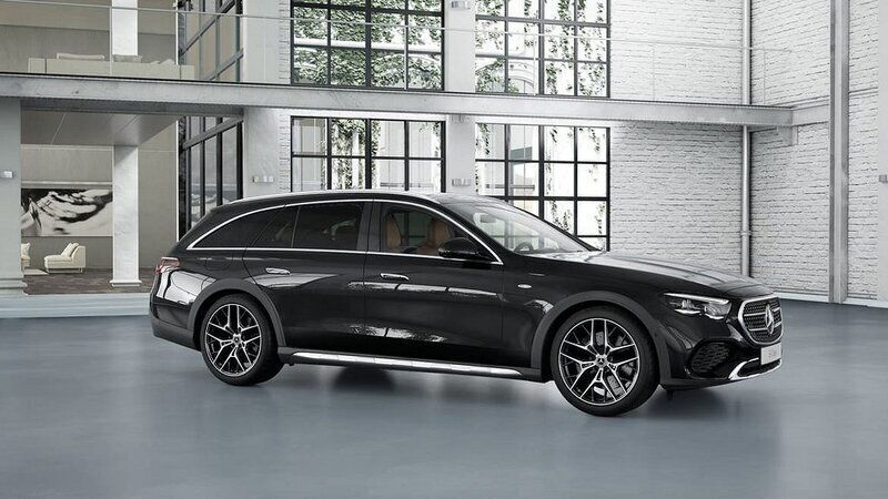 Ny 2025 Mercedes E300 Avantgarde Edition Kombi | 884 800 kr (Dyr) - Bild 1/4