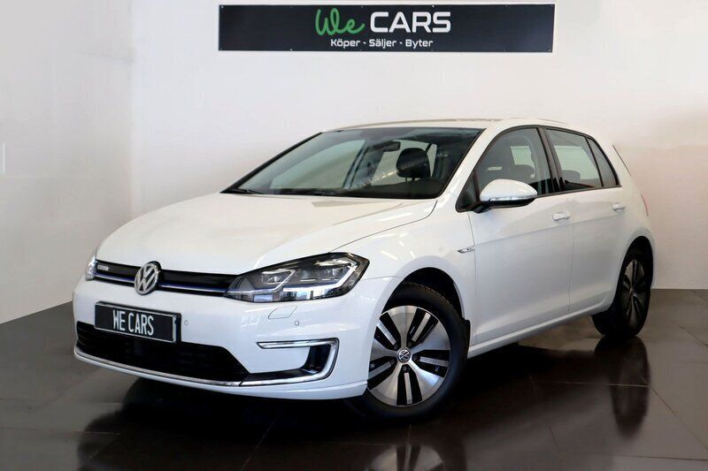 Begagnad 2019 VW e-Golf Halvkombi | 177 900 kr (Marknadspris) - Bild 1/4