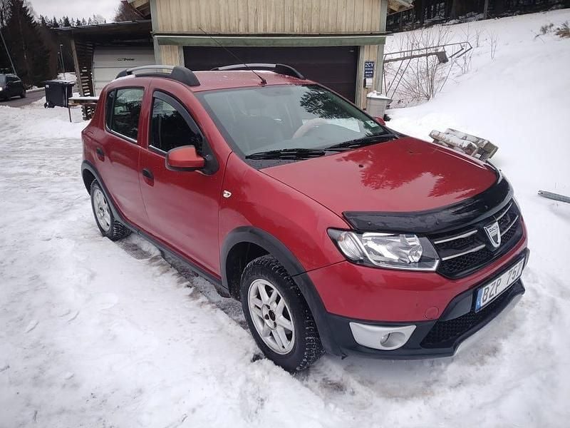Begagnad Dacia Sandero Stepway 90 HK (66 kW) 2014