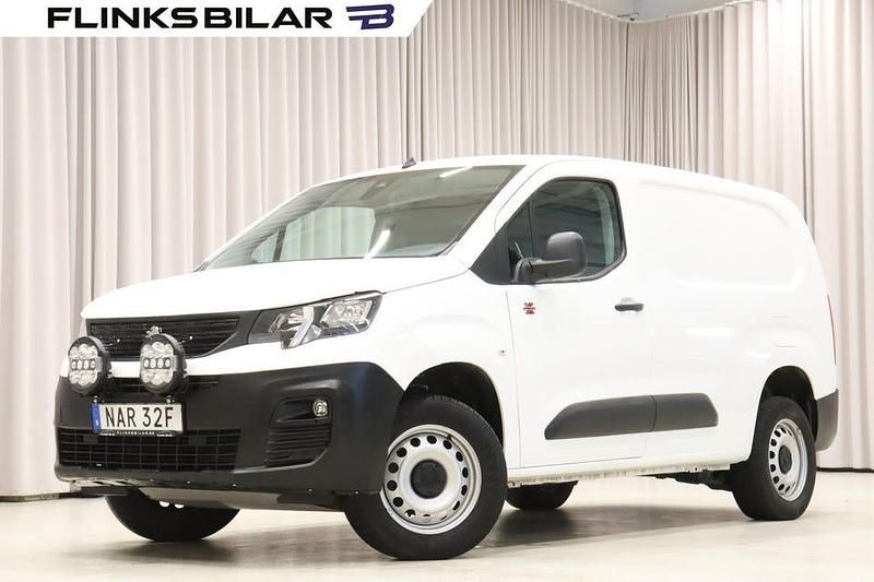 Vit Begagnad 2021 Peugeot Partner Van | 218 750 kr (Marknadspris) - Bild 1/4