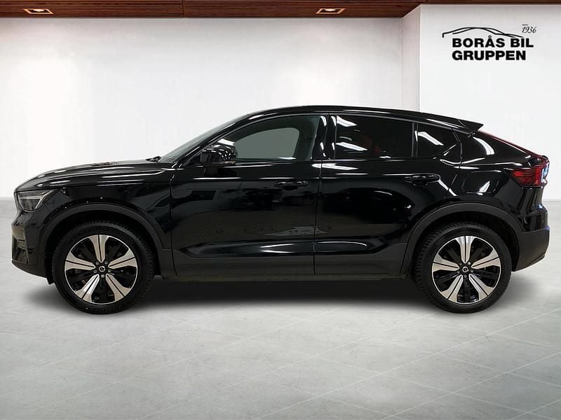 Begagnad Volvo C40 Core 303 kW (413 HK) 2023 Svart SUV