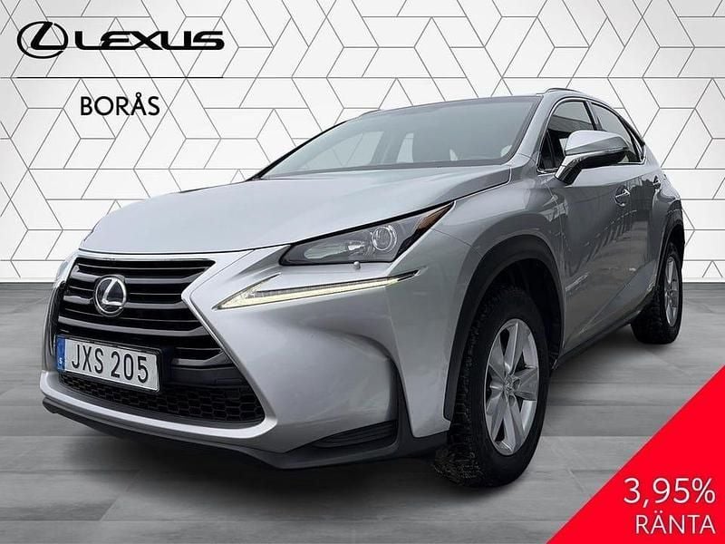 Begagnad Lexus NX300h 200 HK (147 kW) 2015 Silver SUV