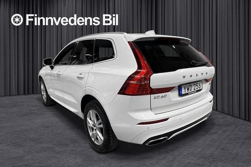 Begagnad Volvo XC60 R-Design 253 HK (186 kW) 2018 Vit SUV