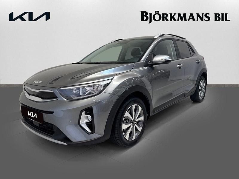 Grå Ny 2025 Kia Stonic 4 SUV | 277 900 kr (Marknadspris) - Bild 1/4