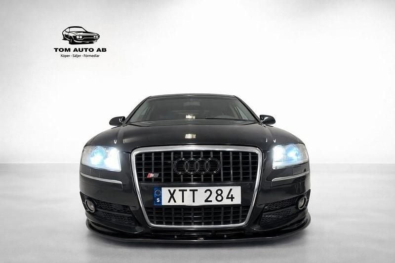 Begagnad Audi A8 335 HK (246 kW) 2003 Svart Sedan