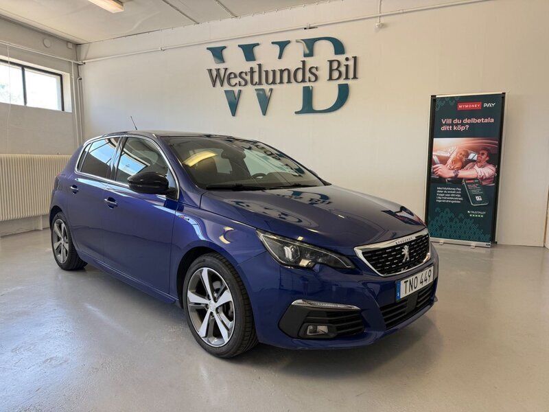 Blå Begagnad 2018 Peugeot 308 GT-line Halvkombi | 119 900 kr (Marknadspris) - Bild 1/4