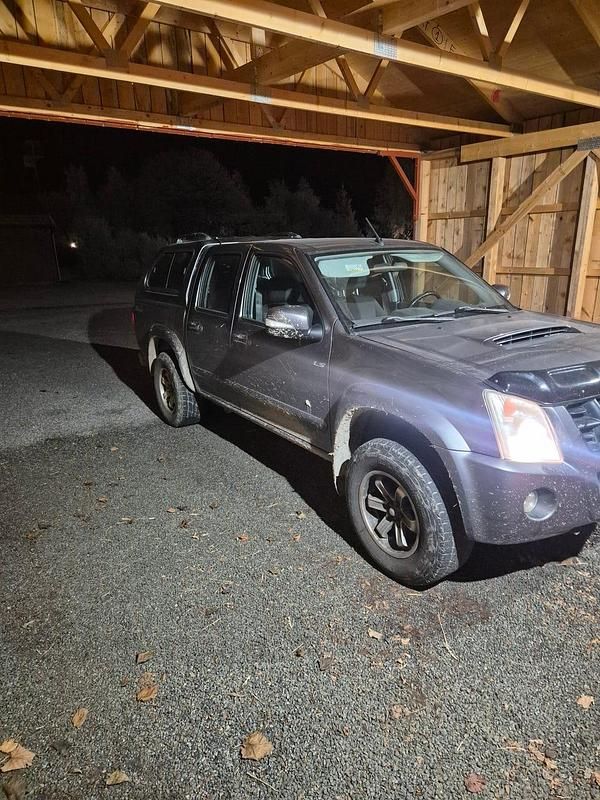 Begagnad Isuzu D-Max 163 HK (119 kW) 2008 Pickup