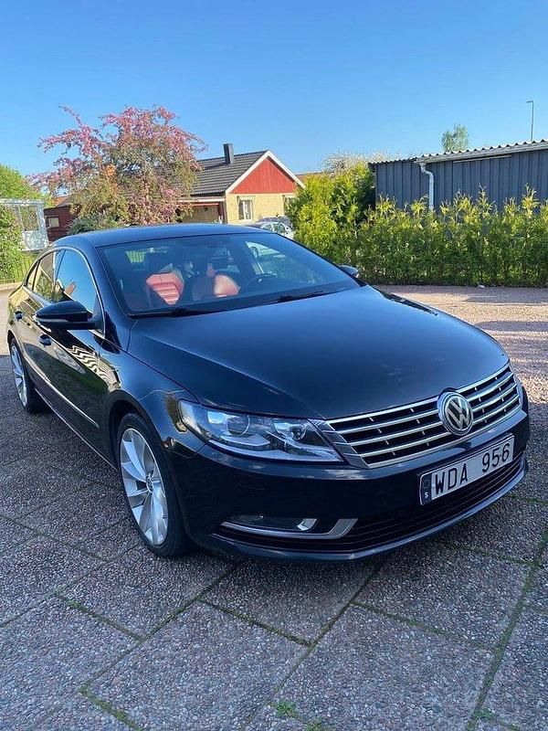 Svart Begagnad 2012 VW CC Sedan | 97 000 kr (Marknadspris) - Bild 1/4
