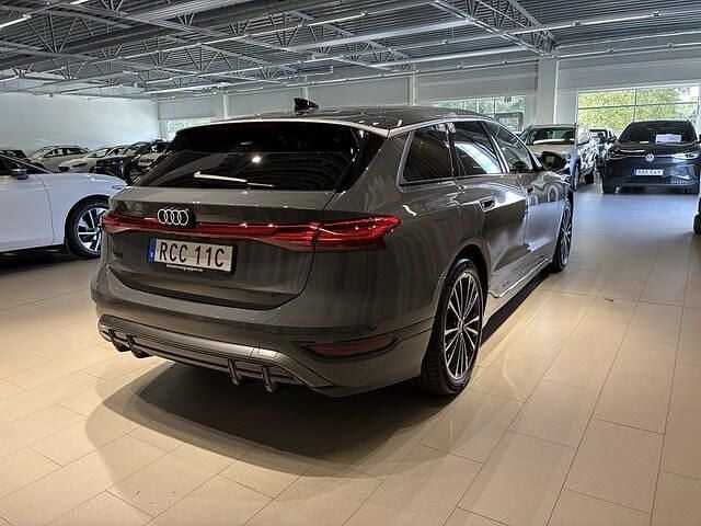 Begagnad Audi A6 e-tron S-Line 210 kW (286 HK) 2025 Grå Kombi