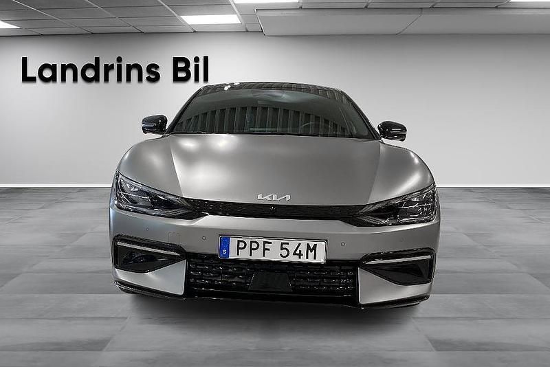Begagnad Kia EV6 GT-Line 239 kW (325 HK) 2022 Grå SUV